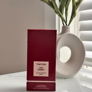 Tom Ford Lost Cherry Eau de Parfum BOX ONLY😍 🍒